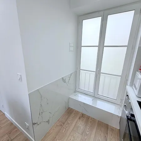 Magnifique 2 Pièces Refait à Neuf - Parking Appartamento Parigi